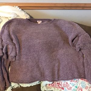 Purple puffy sleeved sweater